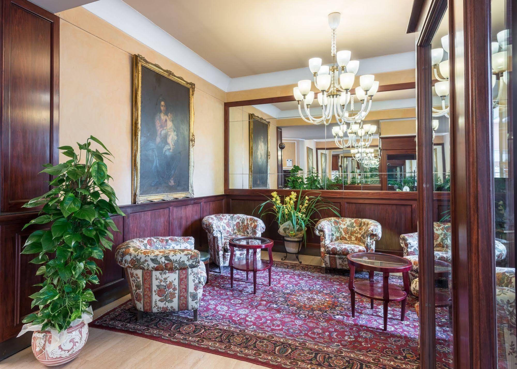 Hotel Minerva Palace Montecatini Terme Extérieur photo