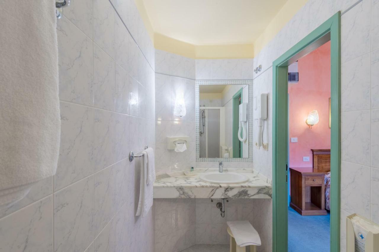 Hotel Minerva Palace Montecatini Terme Extérieur photo